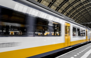電車や車でWi-Fiは使える？